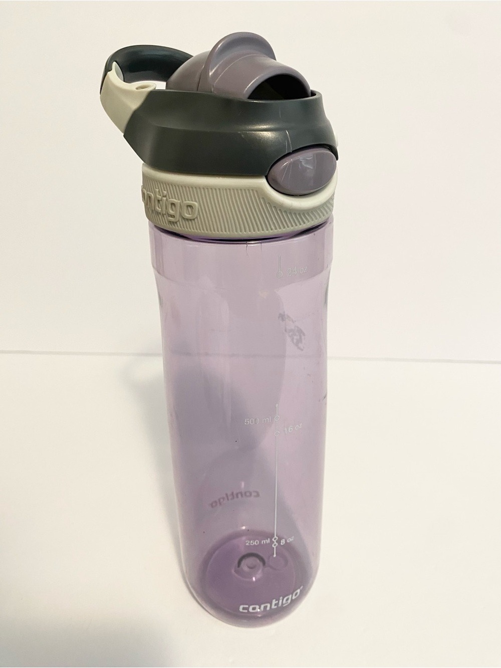 Contigo Chug Spout 24oz Water Bottle